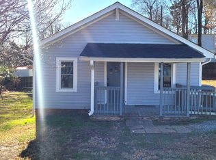 2021 Pine Bluff St, Greensboro, NC 27403