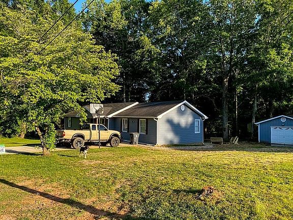 3rd image of 613 Hagan Dr
