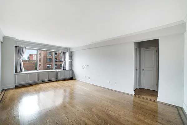 Rented by R New York | media 1