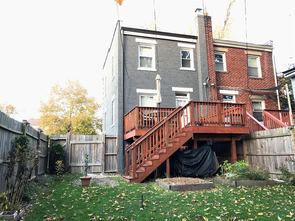 2nd image of 1610 Princess St #1