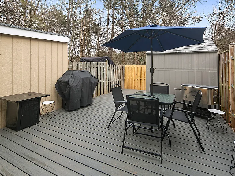 19 Palmer Ct — Photo 30