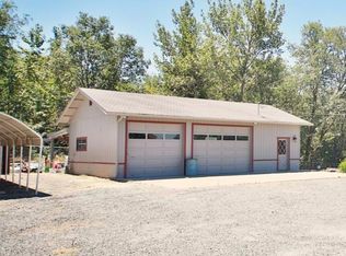 1127 SE Allenwood Dr, Grants Pass, OR