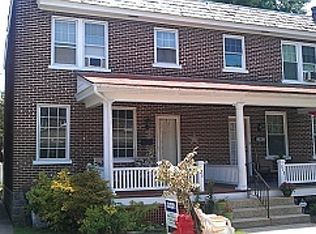 826 Ocean Ave, Lancaster, PA 17603