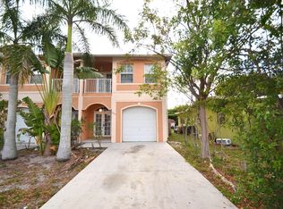 1021 NW 7th Ter, Fort Lauderdale, FL 33311