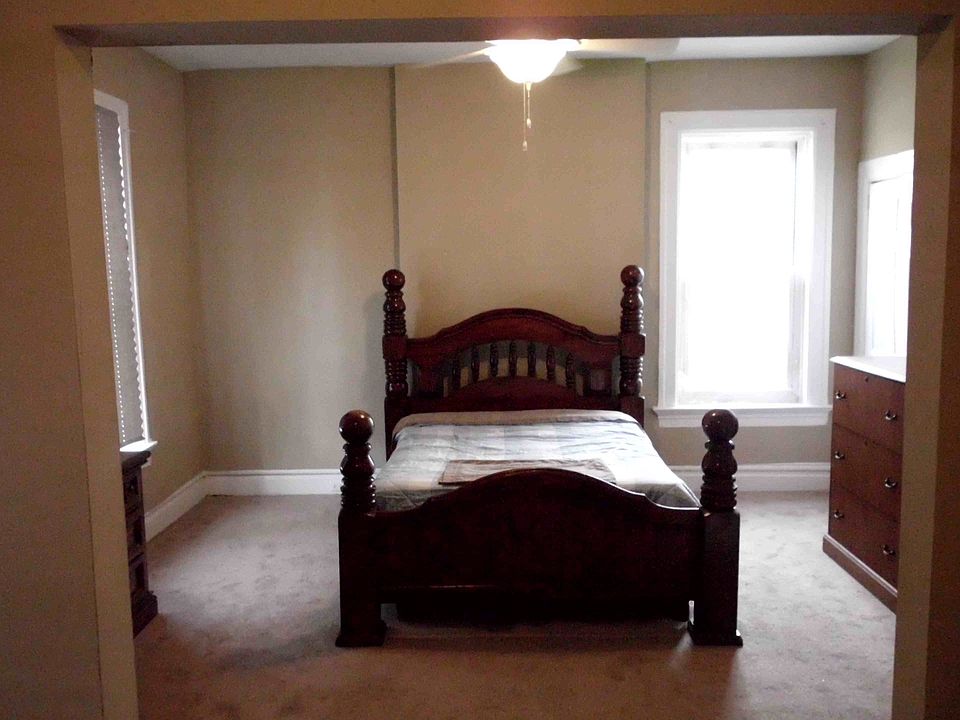 1st image of 4714 Vernon Ave