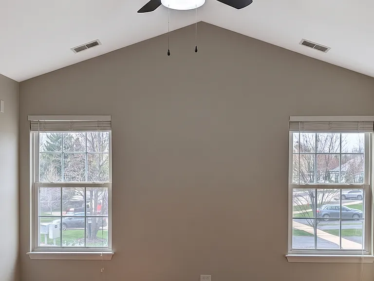 2809 Kentshire Ct — Photo 4