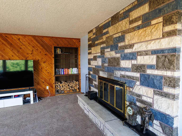 2750 Greenbriar Dr — Photo 6