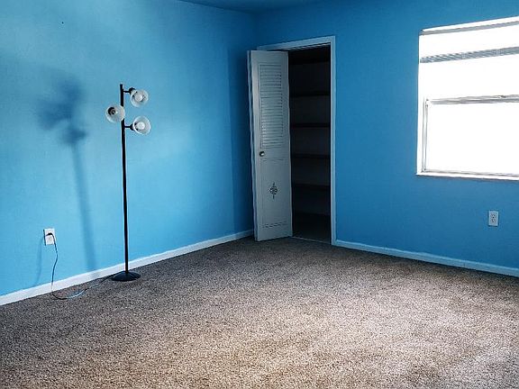 3rd image of 2828 Jackson St APT B5
