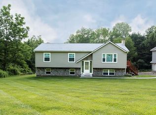 492 Newport Bridge Rd, Pine Island, NY 10969