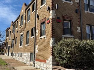 4921 Pernod Ave APT 2E, Saint Louis, MO 63139
