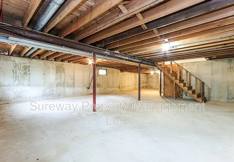 276 Highland Ave — Photo 20