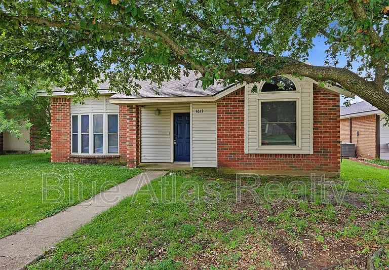 1612 Hunterwood Dr — Photo 20