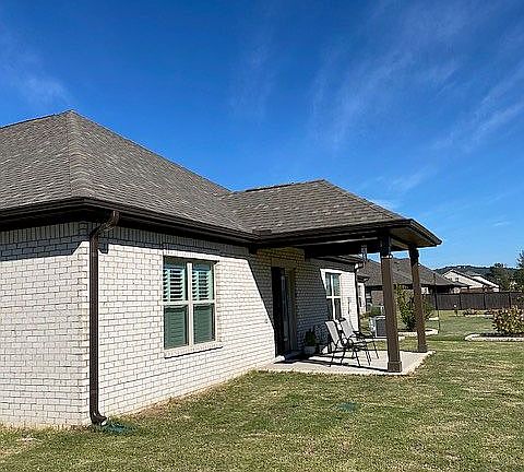 3rd image of 217 Jubilee Cir SE
