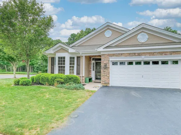 21 Sander Pl, Galloway, NJ 08205