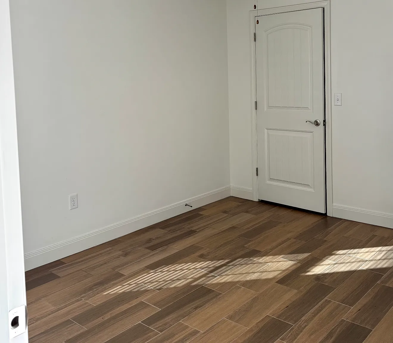 3 bed, 1285 sqft, $2,050 — Photo 4