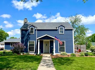 521 E 3rd St, Redwood Falls, MN 56283