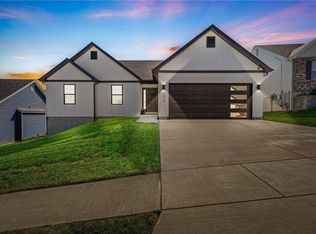 1828 Sunset Rdg, Festus, MO 63028