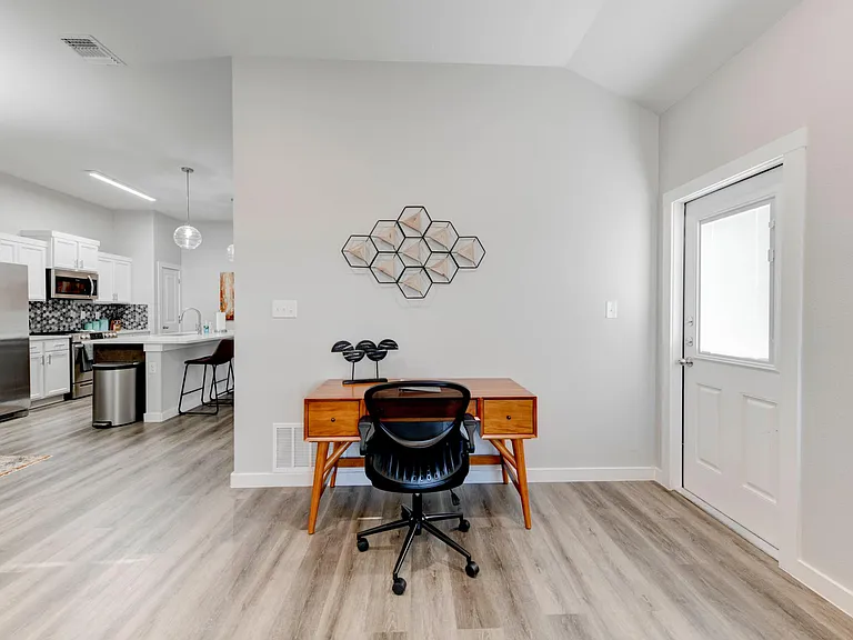 4019 Keller Rd #B — Photo 31