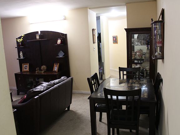 3rd image of 8616 60th Ave APT Lf