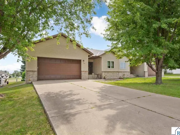 712 W Main St, Arlington, MN 55307