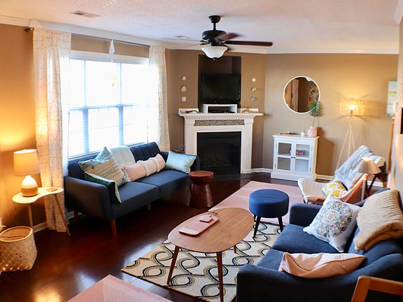4th image of 2116 Flagstone Ct APT D1