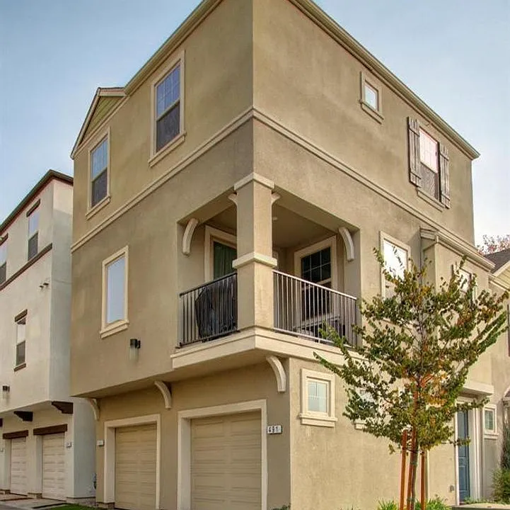 491 Tailoff Ln