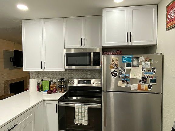4th image of 2297/2301 Sherwood Lane