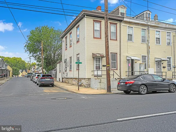 337 S 9th St, Lebanon, PA 17042