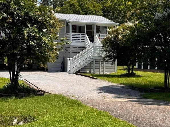 1575 Macoma Dr, Mount Pleasant, SC 29466