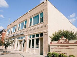 562 3rd St APT 201, Macon, GA 31201