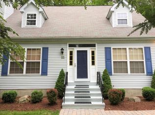 3545 Peak Dr, Tobyhanna, PA