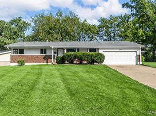 2291 Heritage Dr, Saint Louis, MO 63136