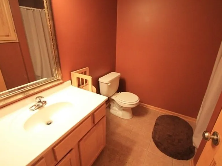 8487 Jonquil Ln N — Photo 25
