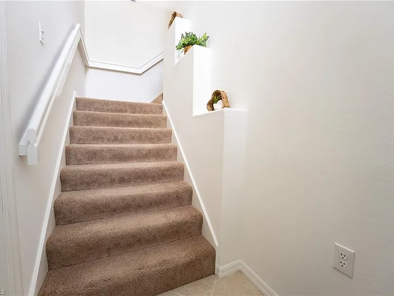 1937 Crestview Way #171 — Photo 6