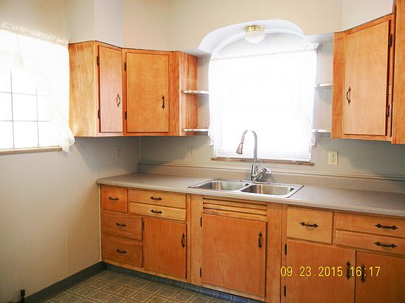 4th image of 11978 Shady Avenue