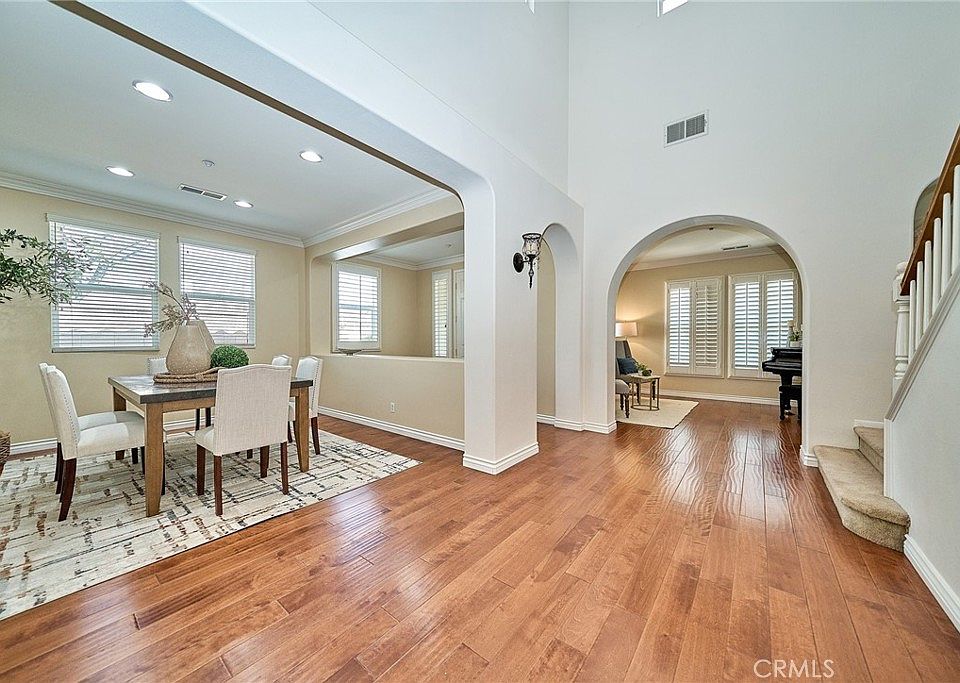 1st image of 15592 Iron Spring Ln