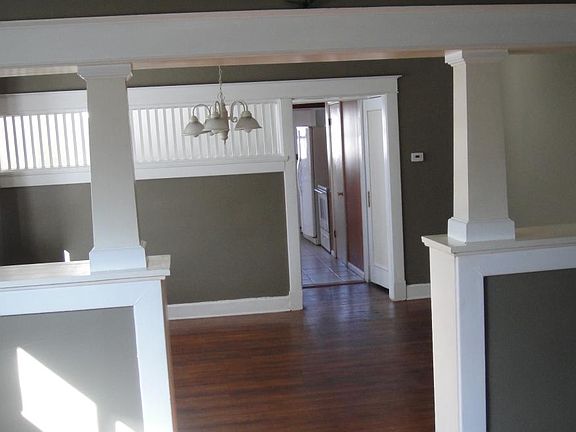 5th image of 4052 N Park Ave