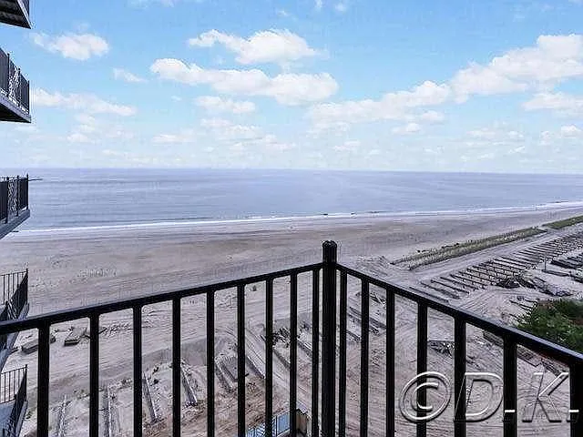 Beach 26th St — Photo 6