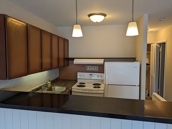 5th image of 5509 E Lake Dr