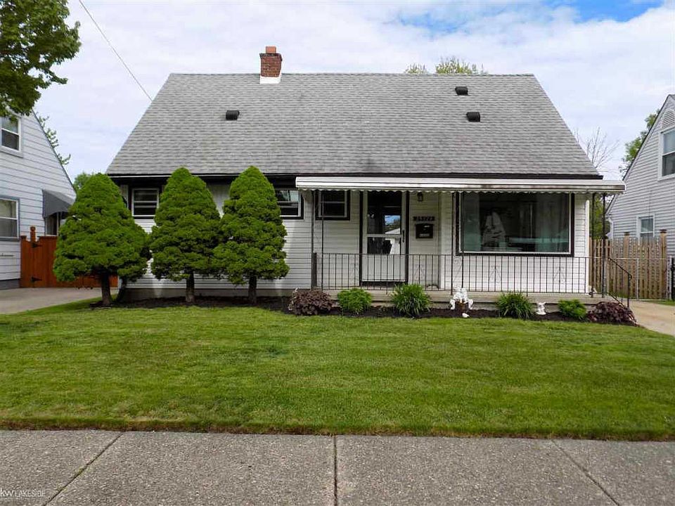 1st image of 25724 Mackinac St