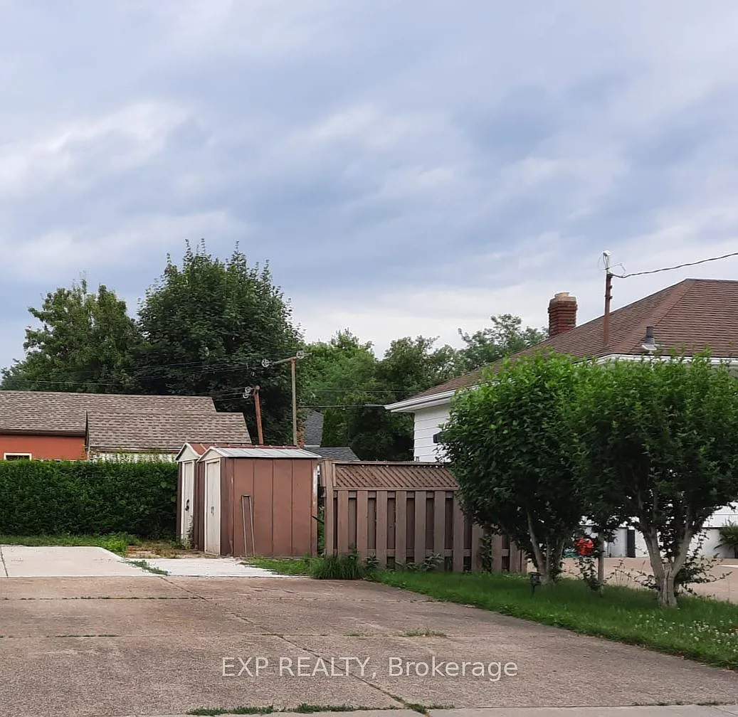 1 bed, $1,400 — Photo 3