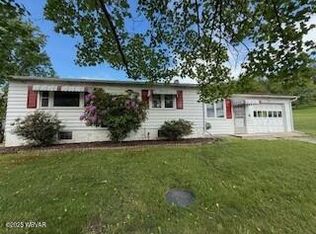 442 Wolf Run Rd, Hughesville, PA 17737