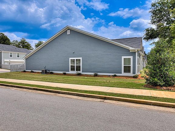 3rd image of 3008 Stanhope Drive