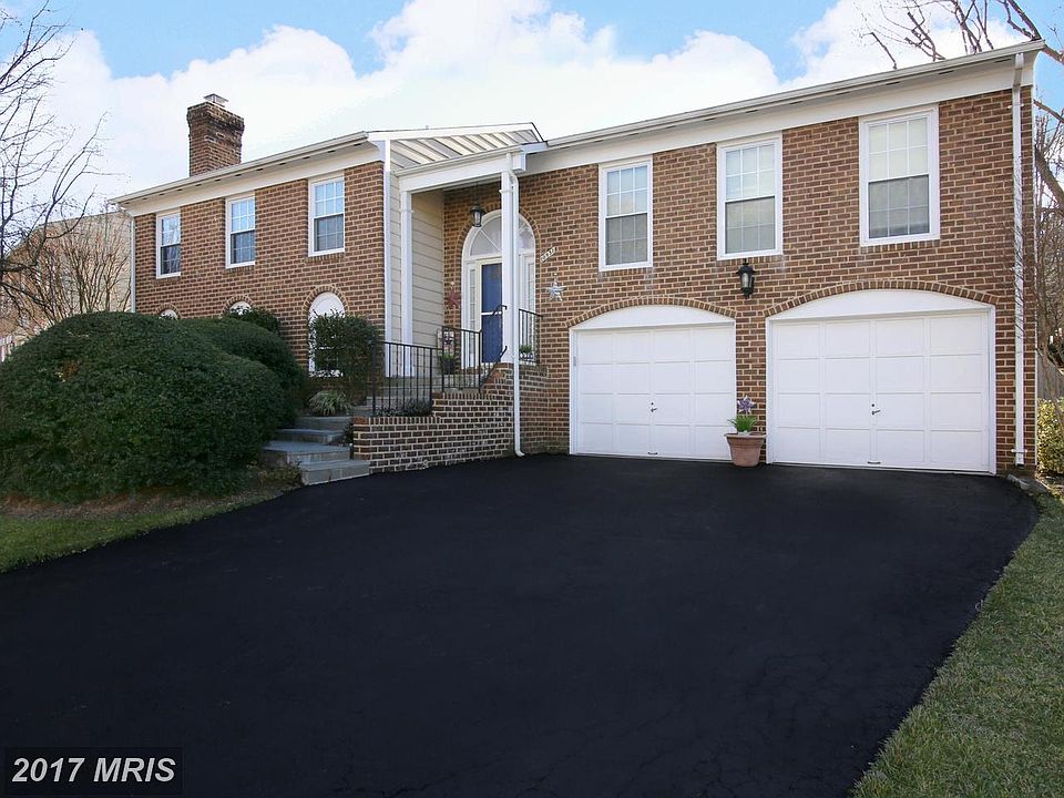1st image of 10951 Adare Dr