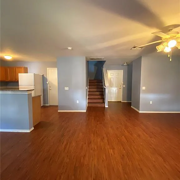 8718 Davis Oaks Trl — Photo 5