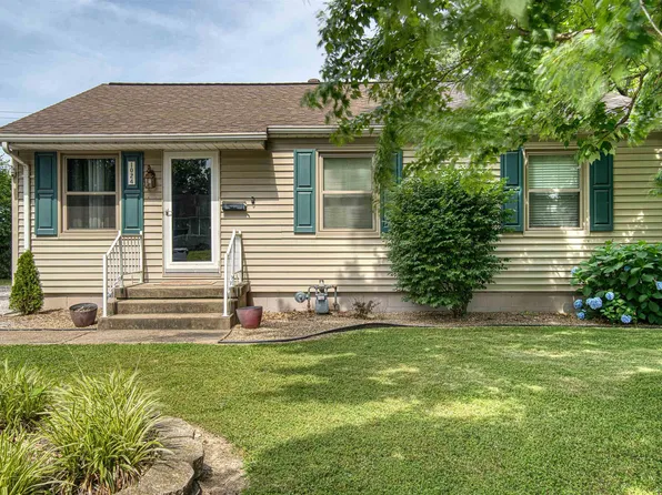1024 N Roosevelt Dr, Evansville, IN 47711