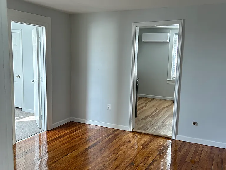 11 Groton Pl #2 — Photo 2