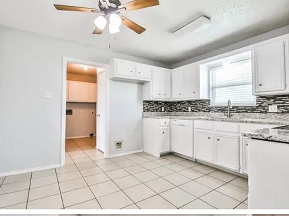 5th image of 4630 Erskine St