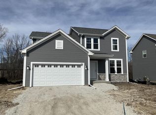 6072 Fox Run Ln, Racine, WI 53406