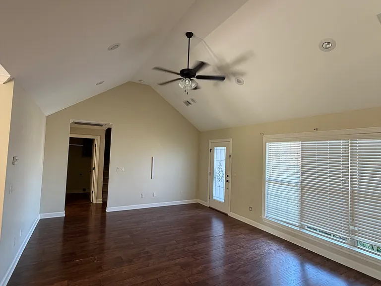 3133 Sistine Chapel Cir — Photo 4